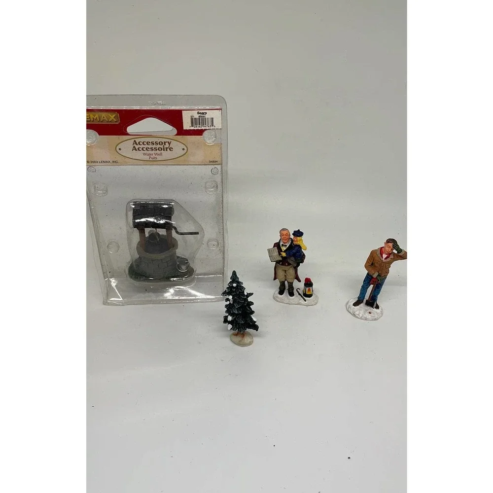 Lemax Christmas Village Accessories (4)